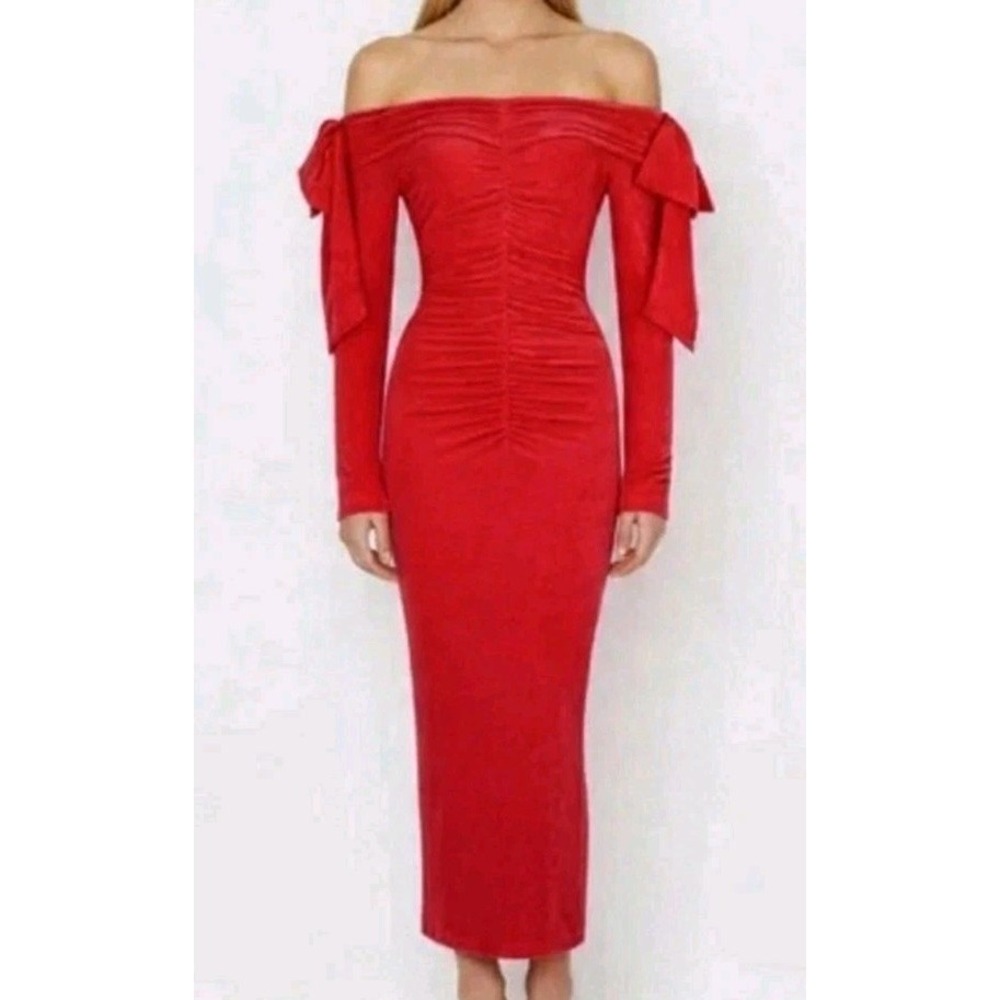 Atoir Women's Aliah Dress 8 Red Bow Shoulders Ruching Maxi Gown